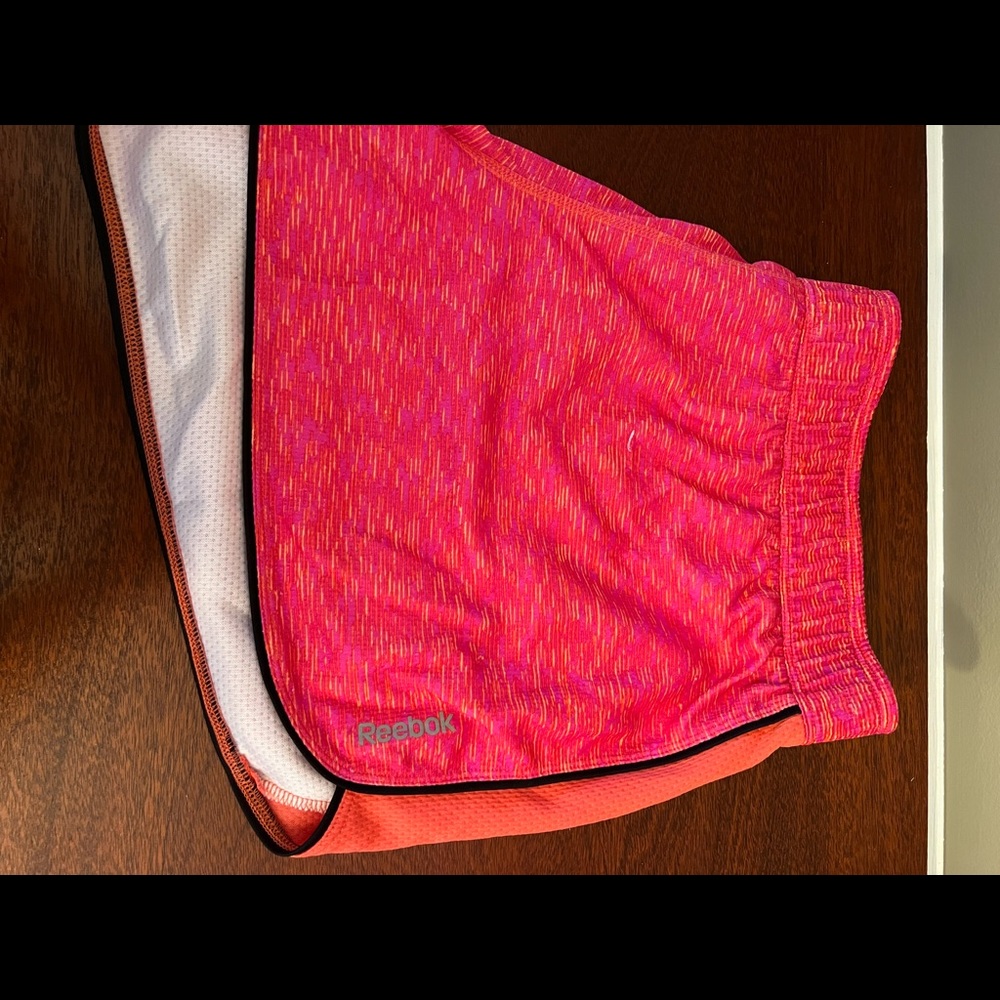 EUC Reebok Speedwick pink and neon coral women’s  shorts XL